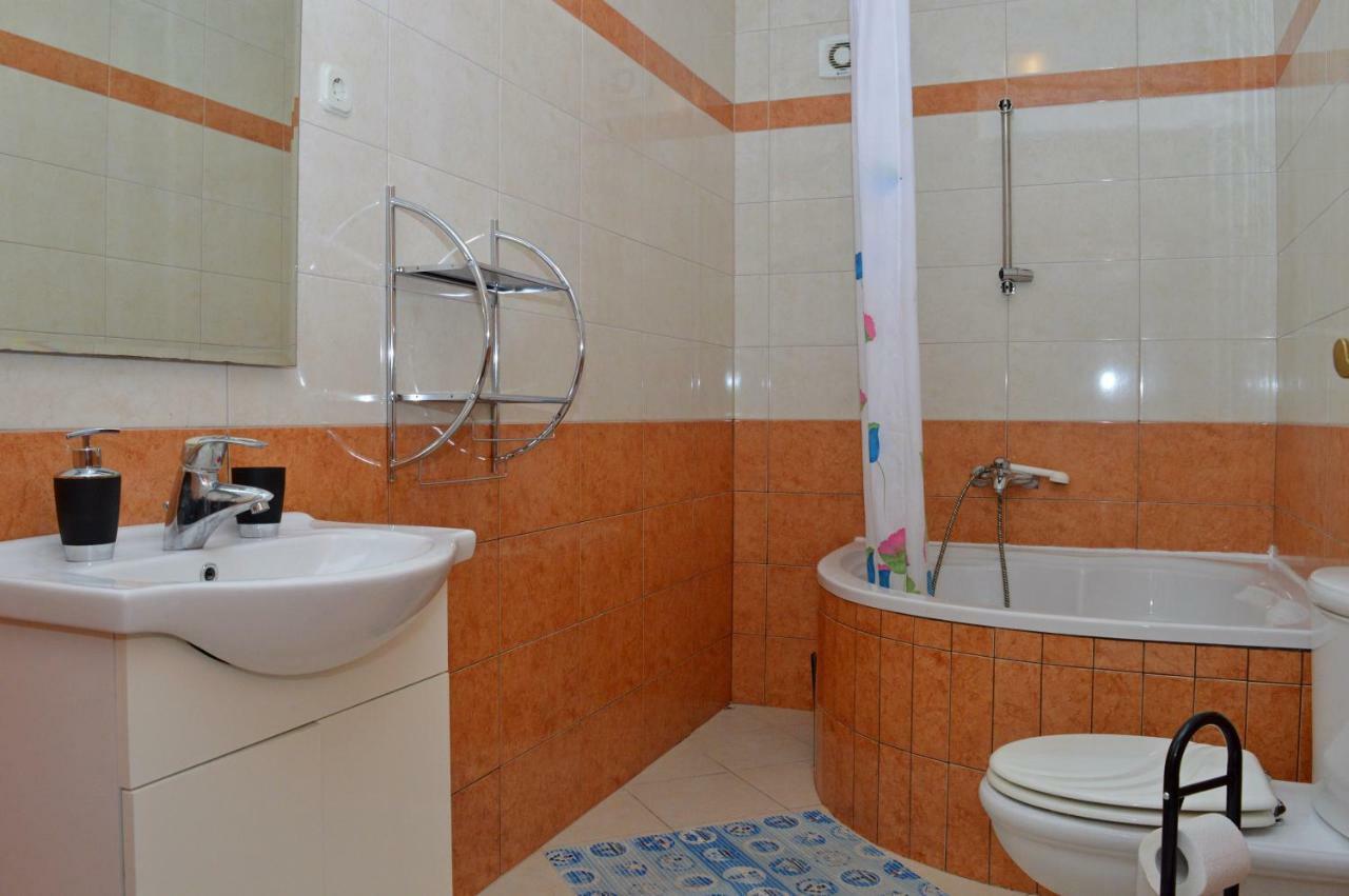 Apartments Macak ノヴァリャ エクステリア 写真